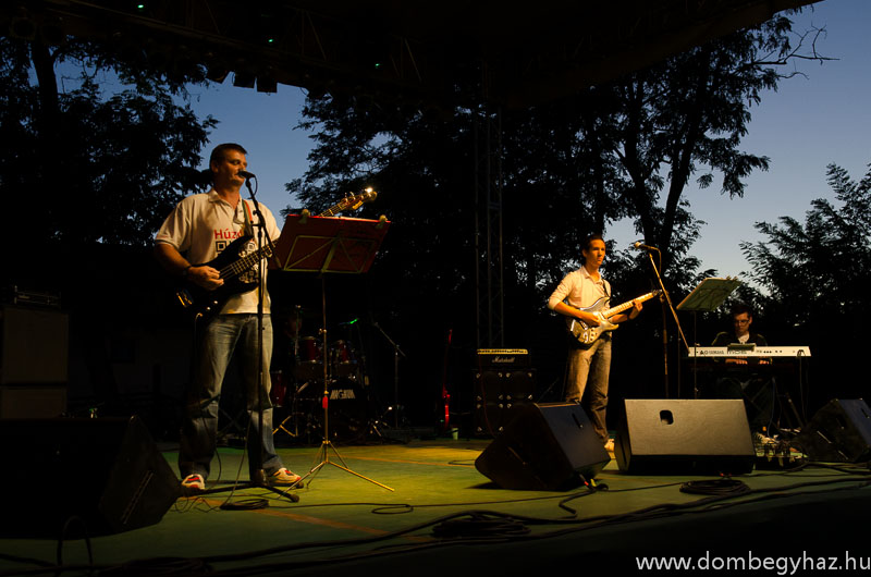 20130906_192642_DSC_0298.jpg